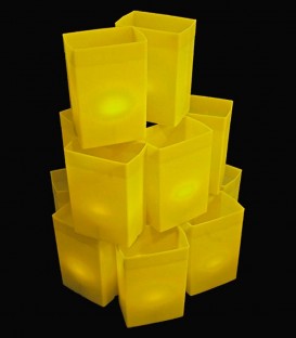 Set of 12 Yellow Luminaries