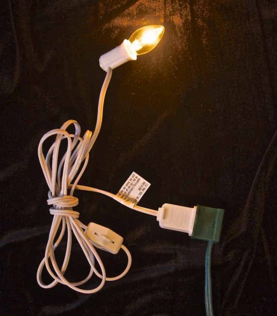 Single-socket Light String